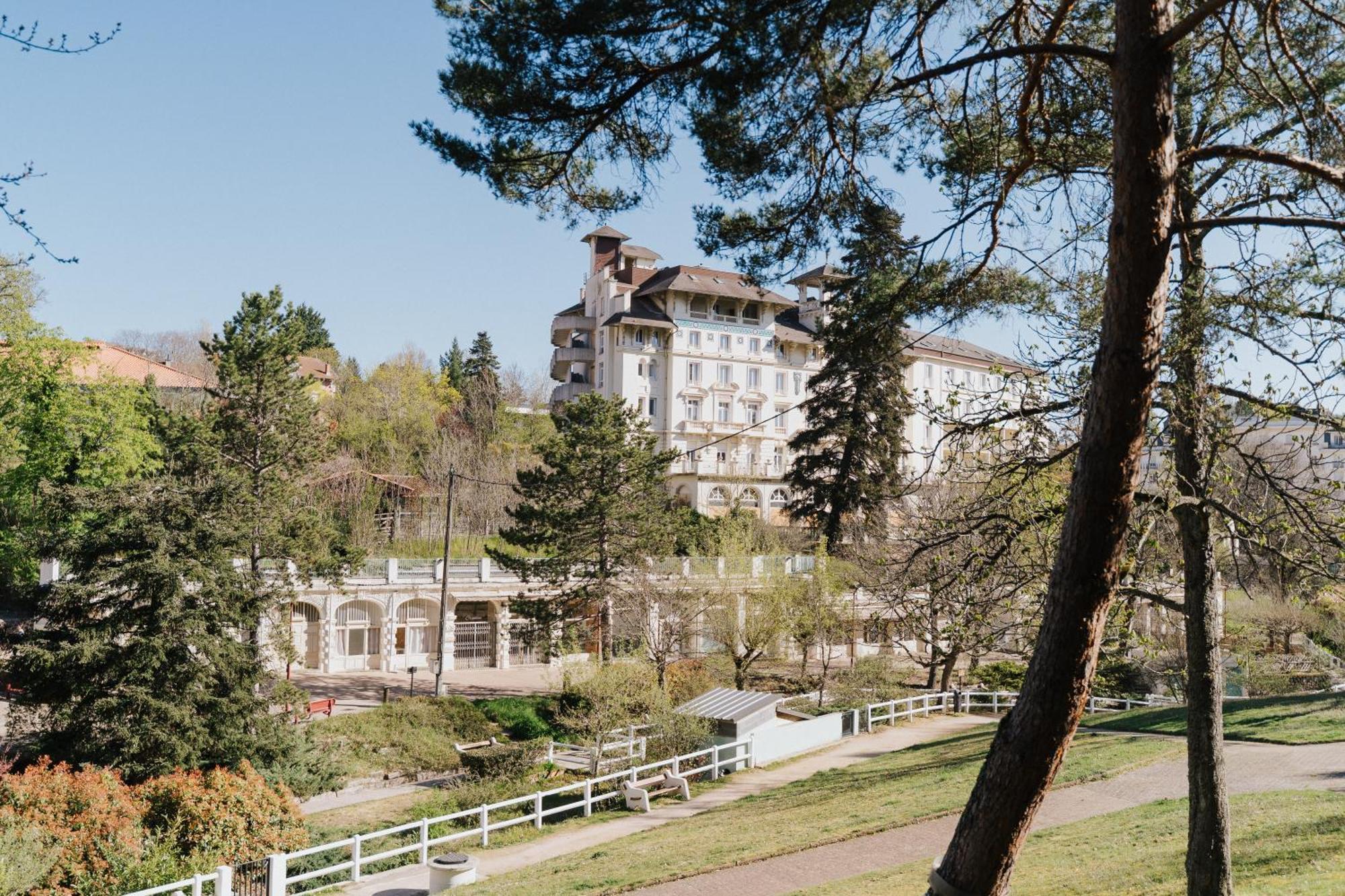 Le Cocon Du Parc - Charmant T2 Neuf Au Calme Châtel-Guyon Exterior foto